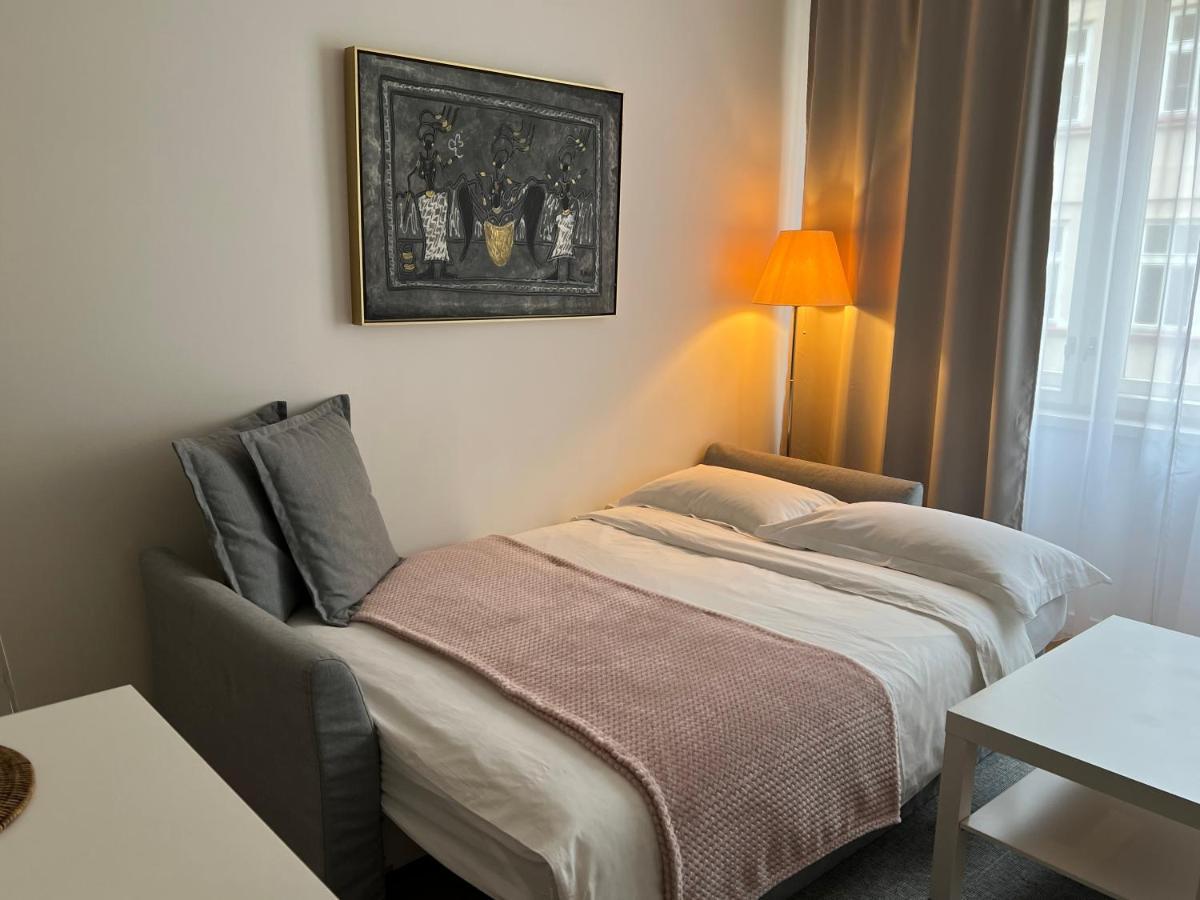 City Centrum Charming Apartment Прага Экстерьер фото